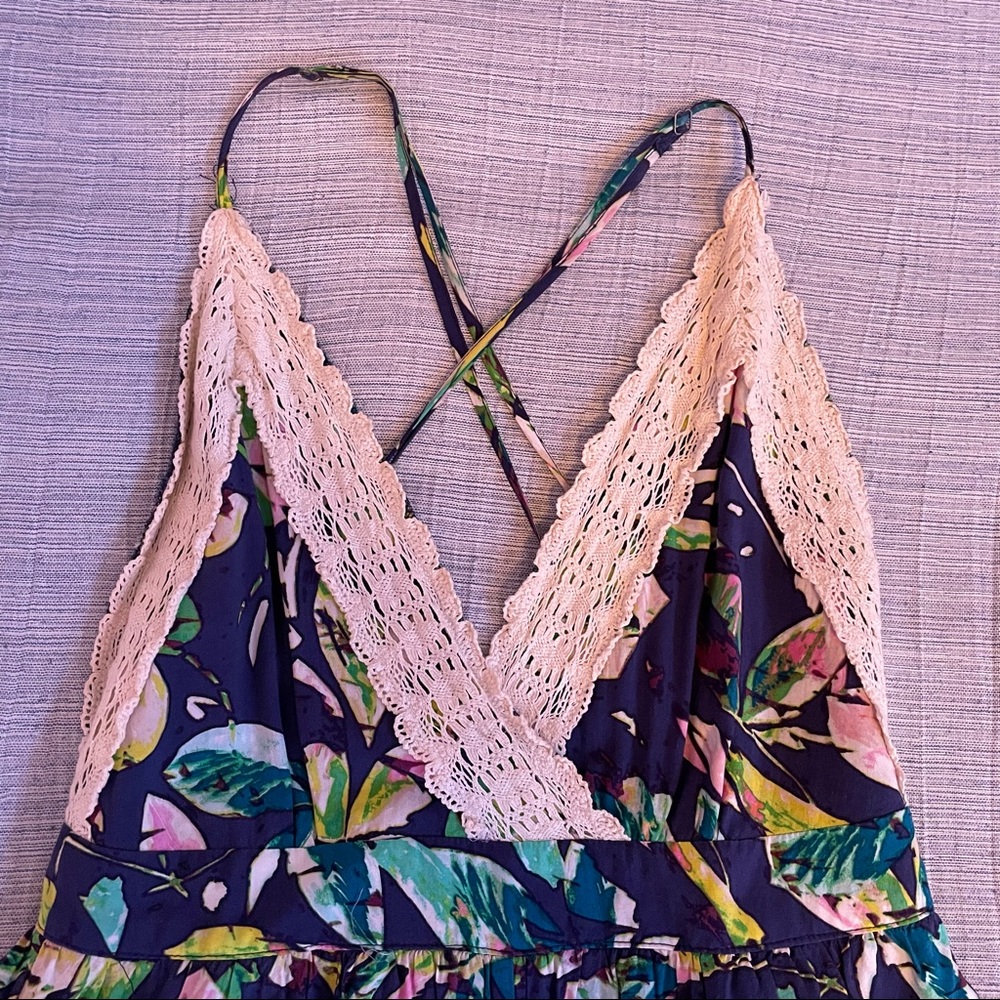 Romper - Picture 2 of 8